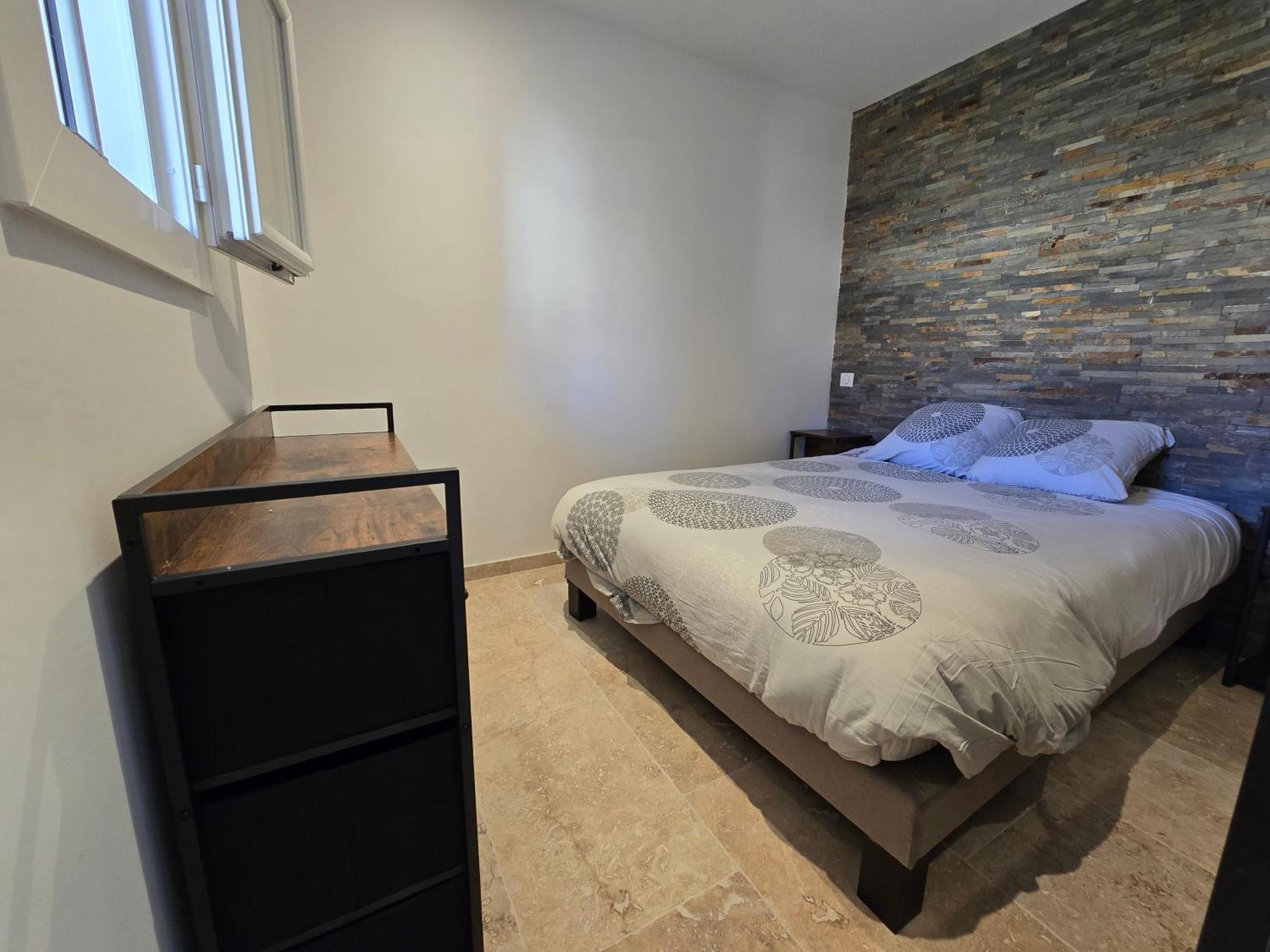Real Regina Garage Prive Centre Et Apartamento *